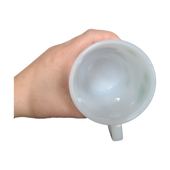 Vintage 70's Anchor Hocking Fire-King Milk Glass Mug - Picture 7 of 8